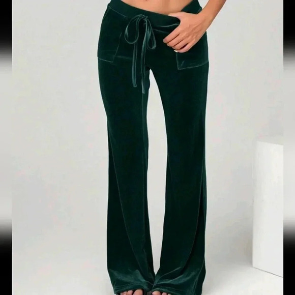 GREEN Velvet High Waisted Flare Elegant Pants For Women - Picture 2 of 5